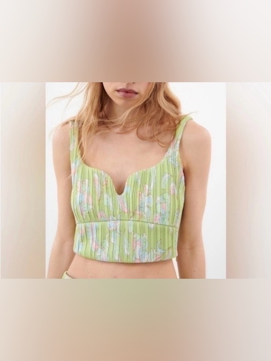 Zara Tops - Zara Women’s Green Paisley Print Pleaded Sleeveless Crop Top Size Small